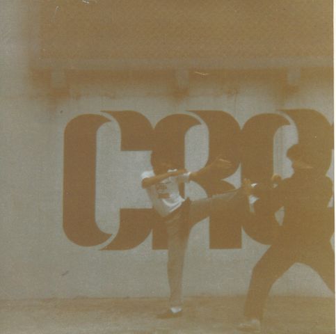 Prof. Marco dando una patada 1985