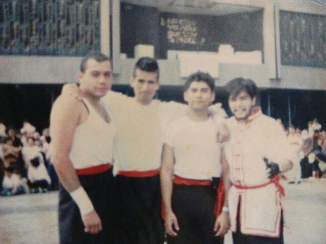 peregrinación barrio chino 1995 de Izq a der. Hugo Garrido, Aron, Marco A. Cordero, Joel (q.e.p.d)